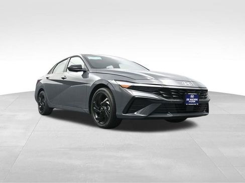 New 2026 Hyundai Elantra SEL Sport image 30