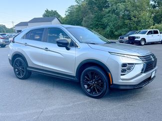 Used 2023 Mitsubishi Eclipse Cross LE image 1