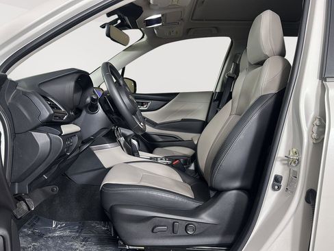 Certified 2023 Subaru Forester Limited image 5