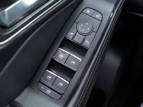 Certified 2023 Nissan Rogue Platinum w/ Platinum Premium Package image 10