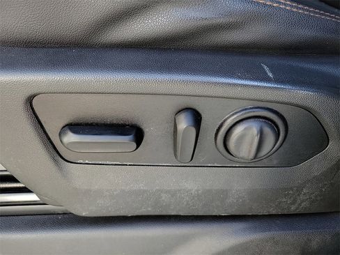 Used 2021 GMC Sierra 1500 AT4 w/ AT4 Premium Package image 13