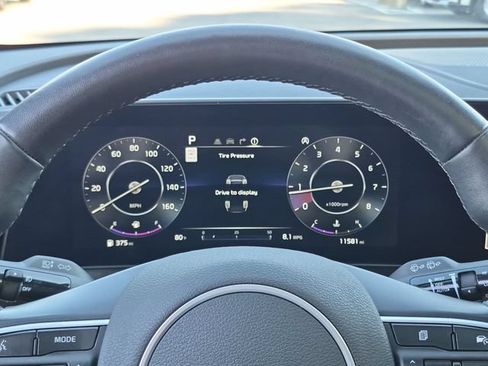 Used 2025 Kia Sportage SX AWD/4WD image 17