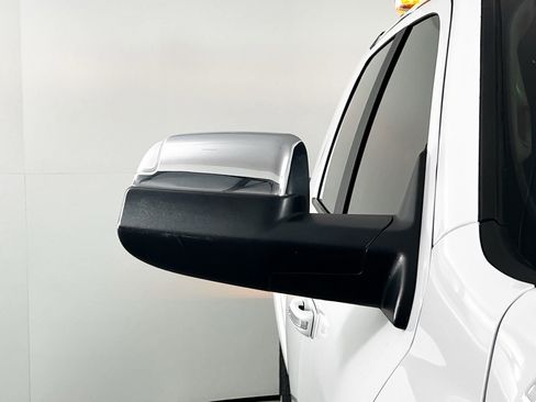 Used 2022 RAM 2500 Laramie w/ Safety Group B image 12