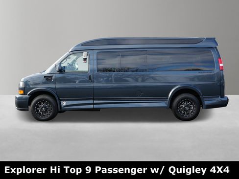 Used 2025 GMC Savana 3500 LT w/ LT Preferred Equipment Group image 2