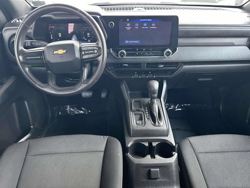 Used 2024 Chevrolet Colorado W/T RWD image 8