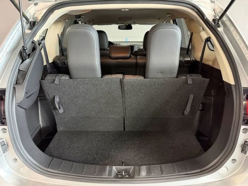 Used 2019 Mitsubishi Outlander SE image 17