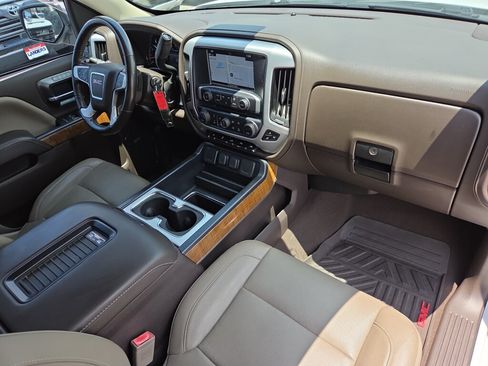 Used 2018 GMC Sierra 1500 SLT AWD/4WD image 16