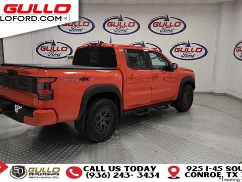 Used 2025 Nissan Frontier PRO-4X w/ Interior Protection Package image 8