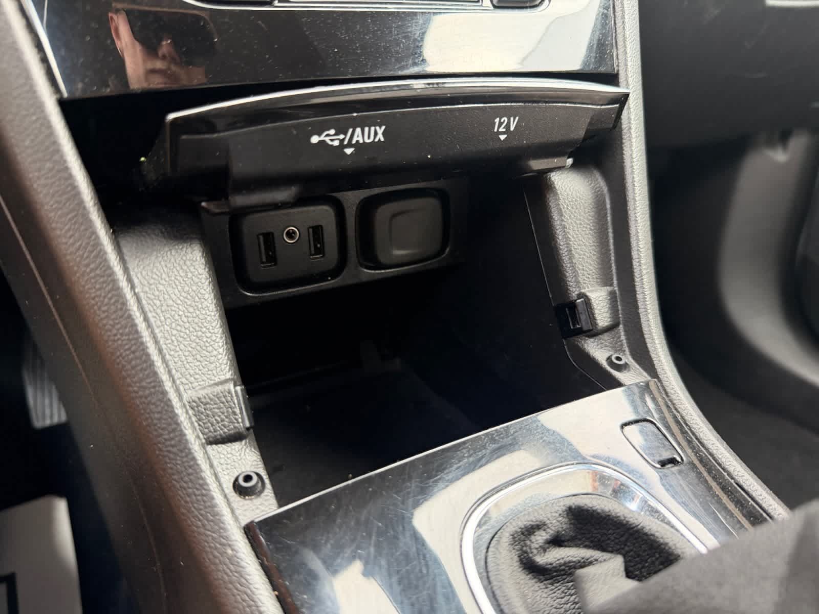 Used 2020 Buick Encore Preferred w/ Safety Package FWD image 31