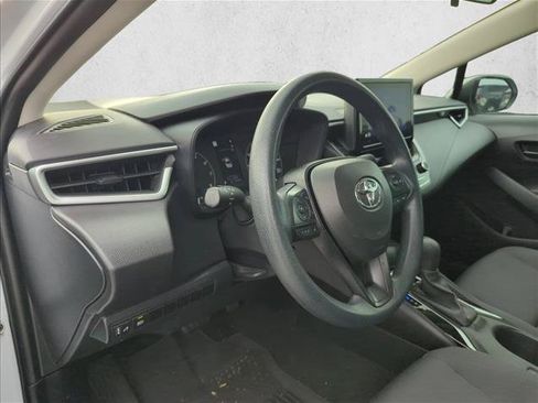 Used 2024 Toyota Corolla LE FWD image 12