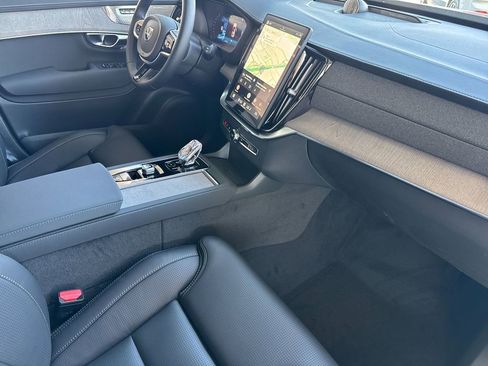 New 2026 Volvo XC90 T8 Ultra AWD/4WD image 16