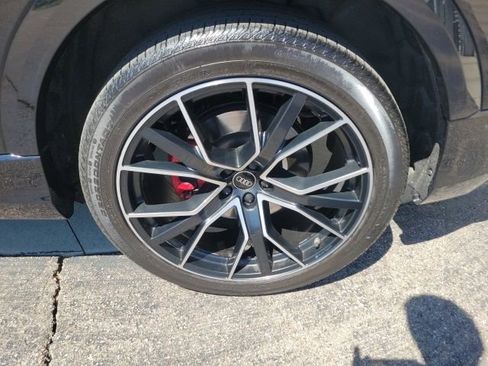 Used 2022 Audi SQ8 Prestige w/ Prestige Package image 15