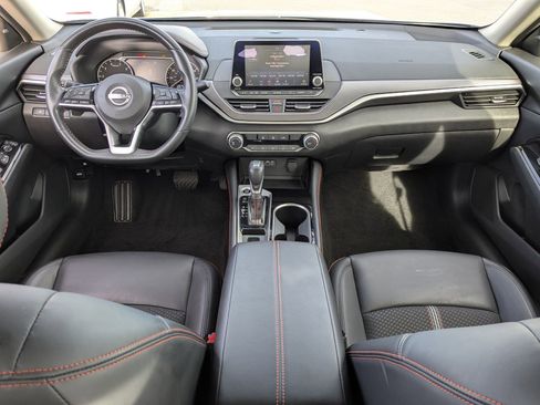 Used 2023 Nissan Altima 2.5 SR image 29