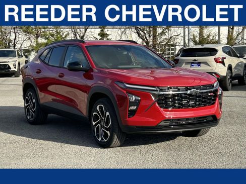 New 2026 Chevrolet Trax RS w/ Driver Confidence Package image 1