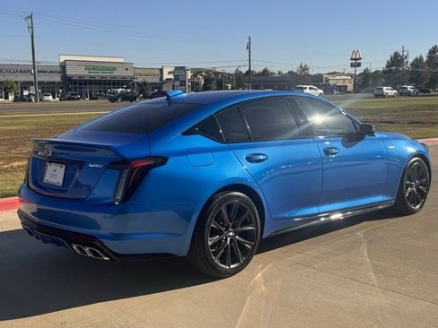 New 2026 Cadillac CT5 V image 5