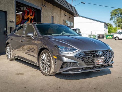 Used 2020 Hyundai Sonata Limited FWD image 4