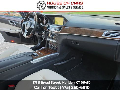 Used 2014 Mercedes-Benz E 350 4MATIC Sedan image 45