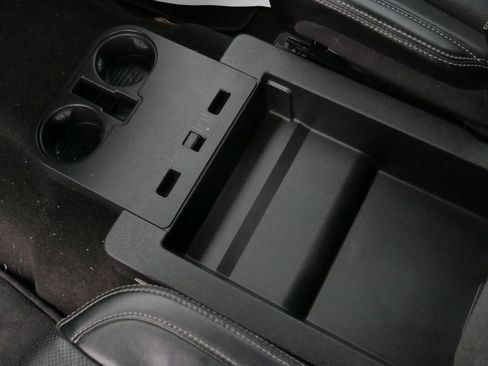 Used 2018 Ford F150 Lariat image 29