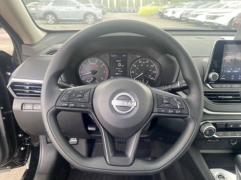 New 2025 Nissan Altima 2.5 S image 8