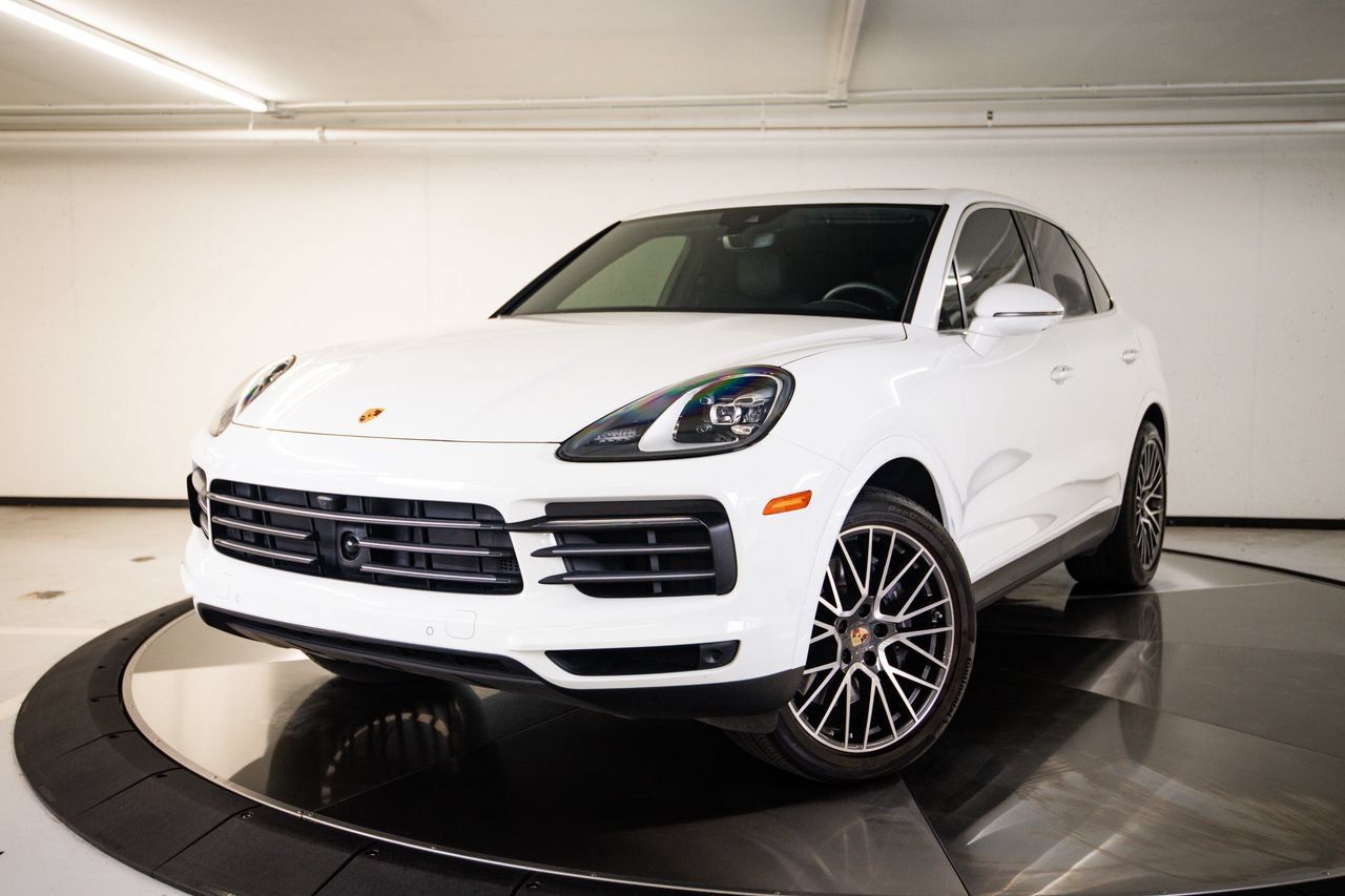 Certified 2023 Porsche Cayenne AWD/4WD image 1