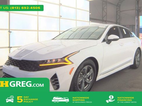 Used 2023 Kia K5 LXS image 1