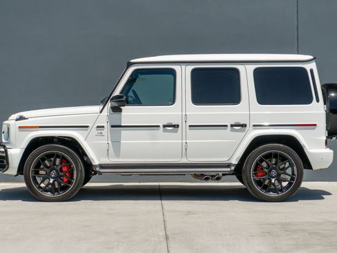 Used 2024 Mercedes-Benz G 63 AMG 4MATIC image 2