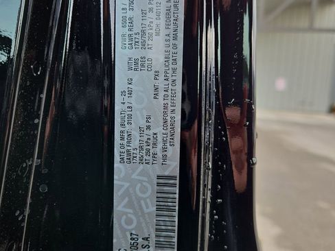 Used 2025 Jeep Gladiator Sport image 29