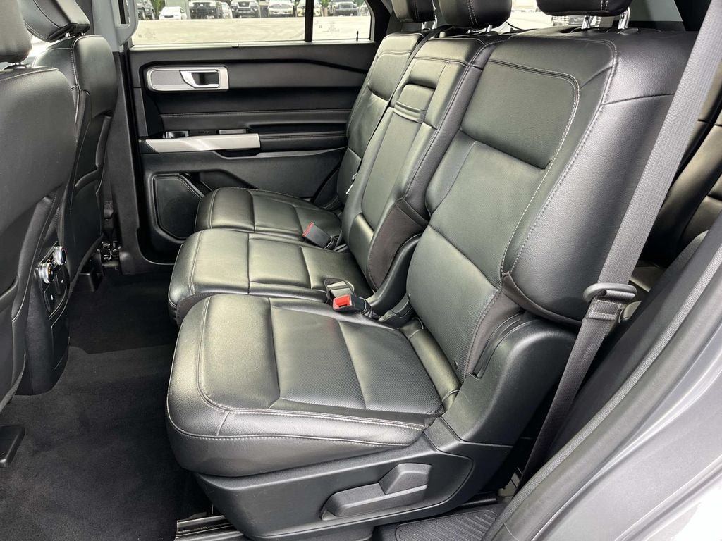 Used 2022 Ford Explorer Limited AWD/4WD image 20
