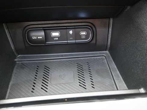 Used 2023 Kia Sportage SX FWD image 3