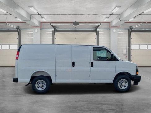 New 2025 Chevrolet Express 2500 w/ Communications Package RWD image 8