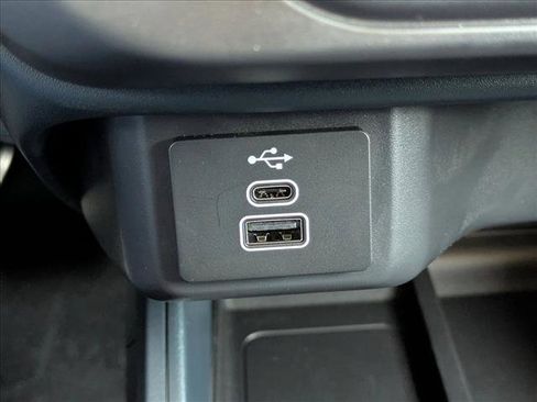 New 2025 Ford Maverick XL w/ Equipment Group 102A image 15