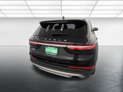 Used 2023 Lincoln Corsair AWD w/ Equipment Group 101A image 7