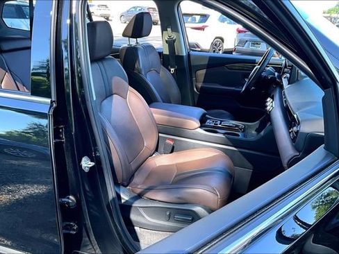 Used 2023 Honda Pilot Elite image 30