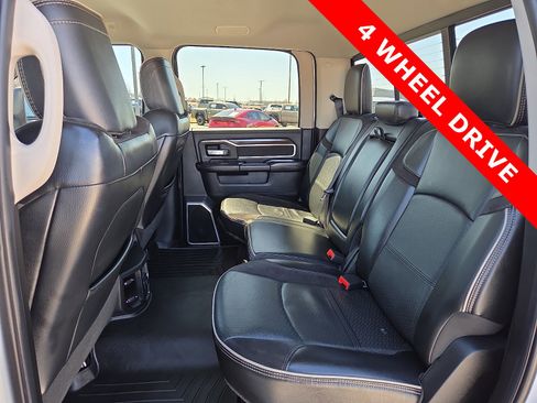 Used 2023 RAM 2500 Laramie AWD/4WD image 10