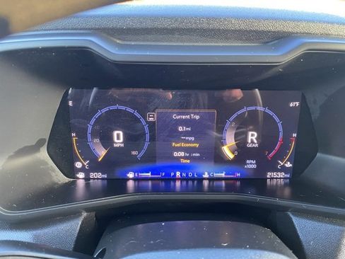 Used 2024 Chevrolet Colorado W/T image 17