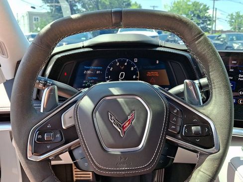 Certified 2021 Chevrolet Corvette Stingray Premium Conv w/ Z51 Performance Package RWD image 17
