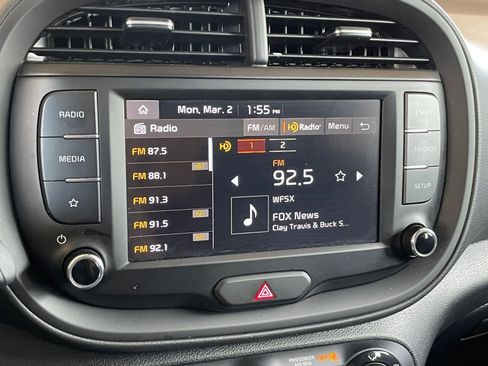 Used 2025 Kia Soul LX w/ LX Technology Package image 20