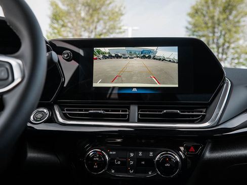 New 2026 Chevrolet Trax ACTIV w/ Driver Confidence Package FWD image 24