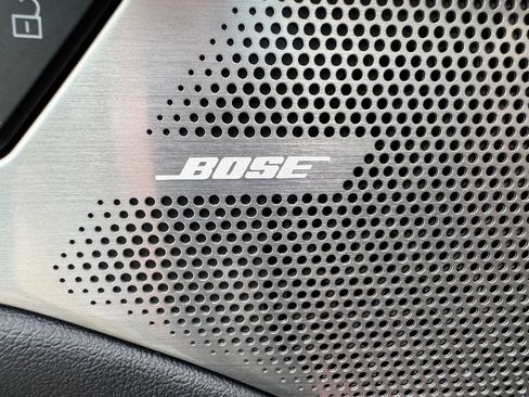 New 2026 MAZDA MAZDA3 Hatchback w/Premium Plus Pkg image 13