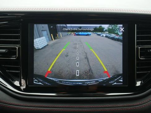 Used 2024 Dodge Durango R/T AWD/4WD image 9