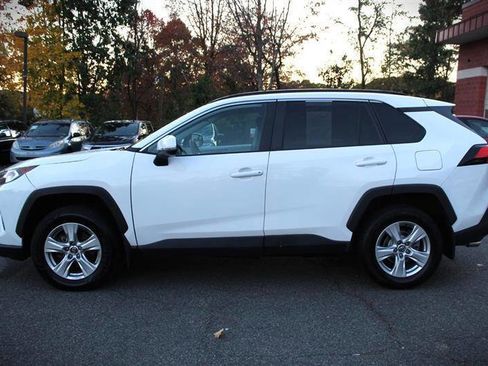 Used 2021 Toyota RAV4 XLE image 2