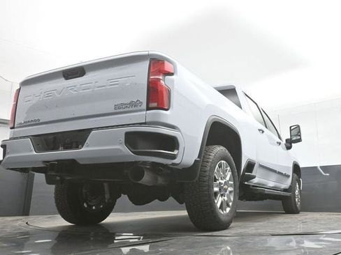New 2026 Chevrolet Silverado 2500 High Country w/ High Country Premium Package AWD/4WD image 47