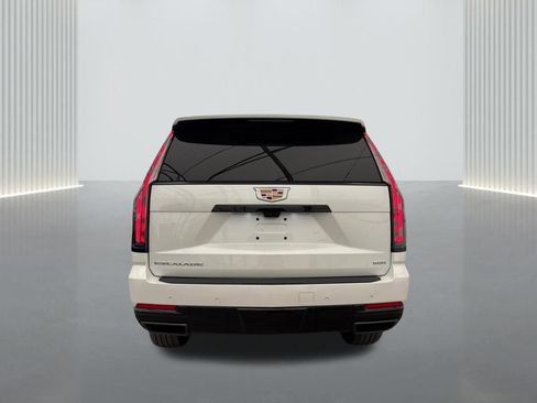 New 2025 Cadillac Escalade ESV Sport Platinum image 6