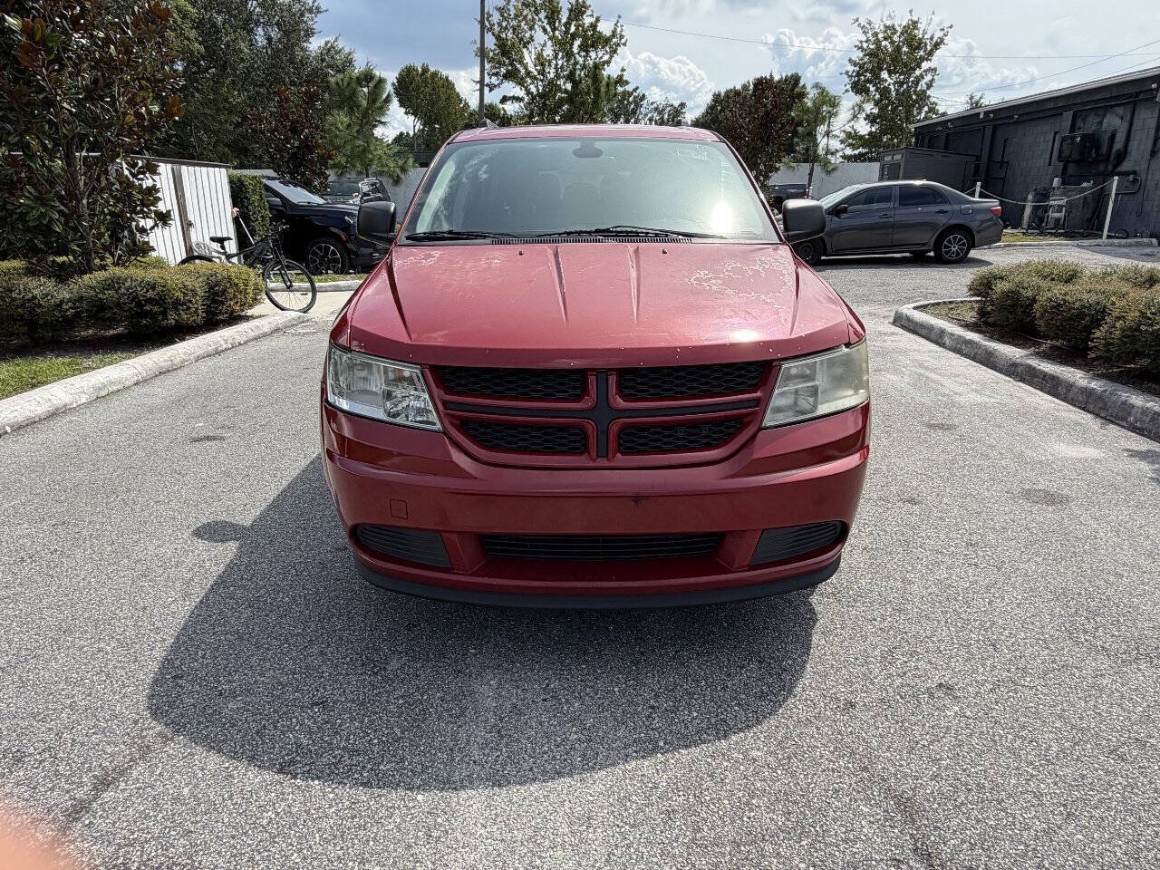Used 2018 Dodge Journey SE FWD image 2