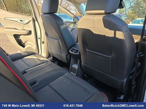 Used 2023 Buick Envision Essence w/ Sport Touring Package image 11