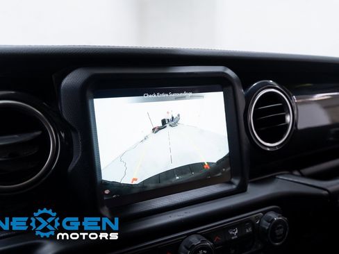 Used 2023 Jeep Wrangler Unlimited Rubicon 392 w/ Xtreme Recon 35" Tire Package image 37