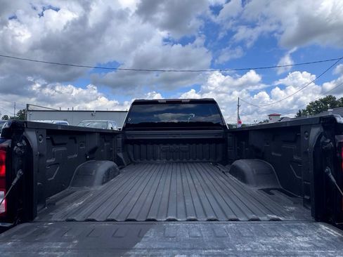 Used 2026 GMC Sierra 2500 SLE w/ SLE Value Package; AWD/4WD image 7