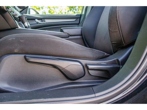 Used 2021 Honda Accord LX image 16