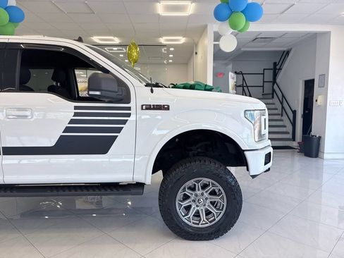 Used 2019 Ford F150 XLT w/ Equipment Group 302A Luxury AWD/4WD image 9