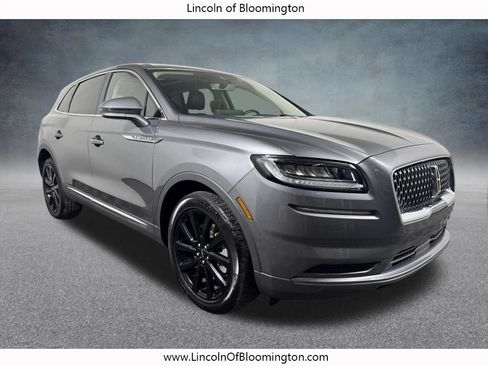 Used 2023 Lincoln Nautilus Reserve w/ Monochromatic Package AWD/4WD image 11